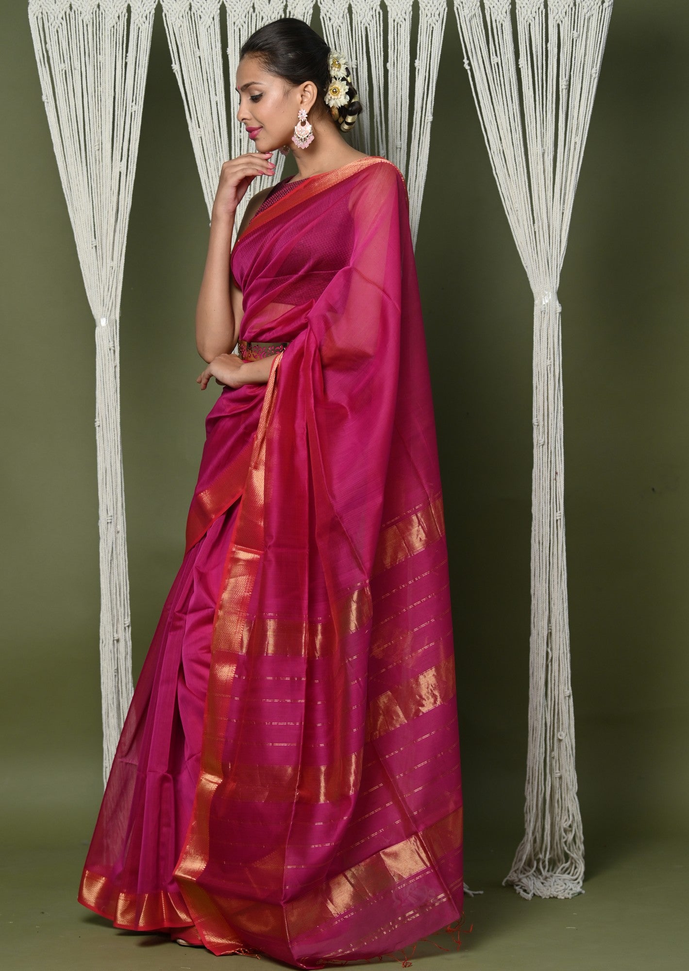 Handloom Cotton Silk Saree With Sleek Golden Border~ Crimson