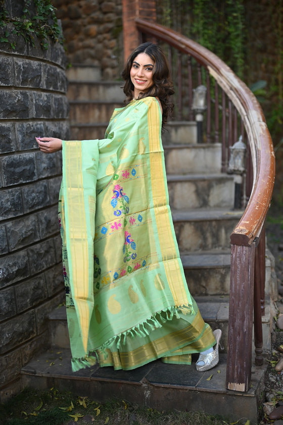 Chandrakor Rang Mahal ~ Handloom Pure Silk Paithani Maharani Paithani in Pista Green