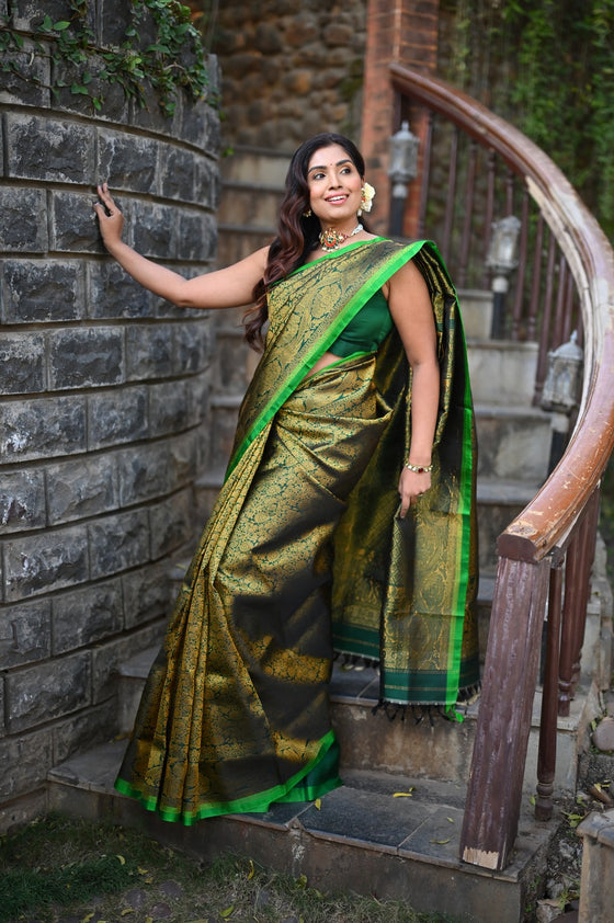 Rang Mahal ~ Brocade Gadwal Pure Silk Handloom Saree in Green (With Silk Mark)