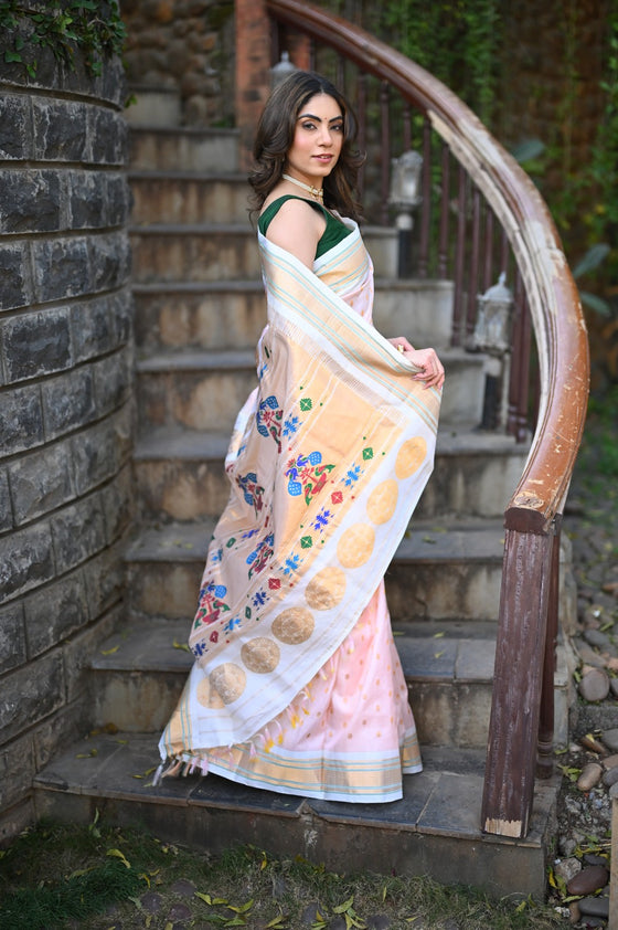 Rang Mahal ~ Handloom Pure Silk Paithani Maharani Paithani in Dual Tone White Pink