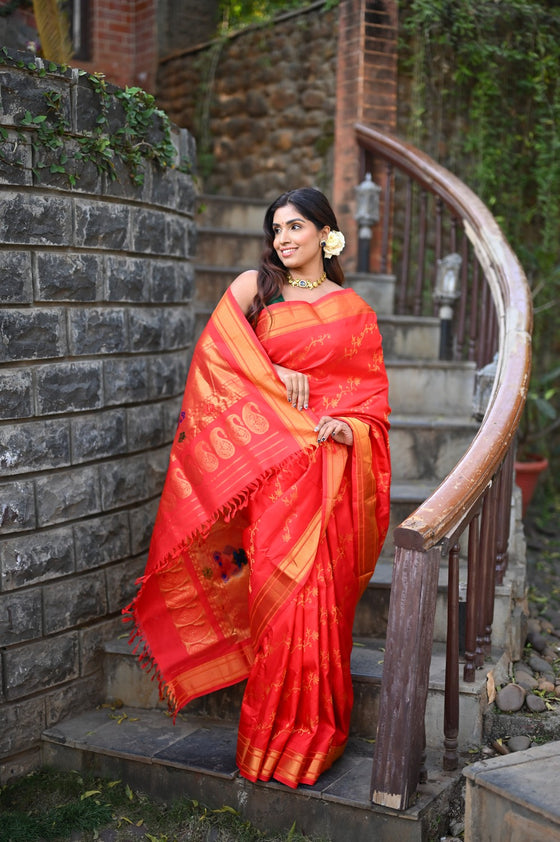 Rang Mahal Designer ~ Handloom Pure Silk Paithani Maharani Paithani in Red (With Silk Mark)