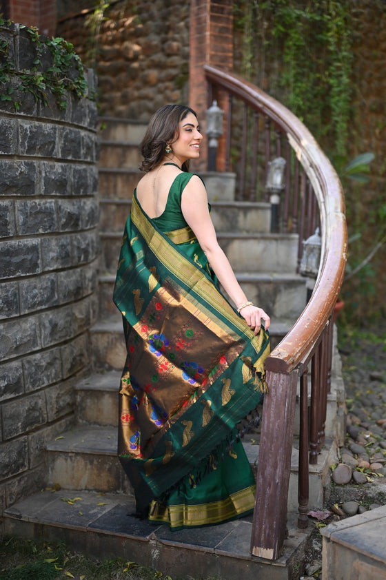 Rang Mahal ~ Handloom Pure Silk Paithani Maharani Paithani in Royal Green with Nath Buttis (With Silk Mark)