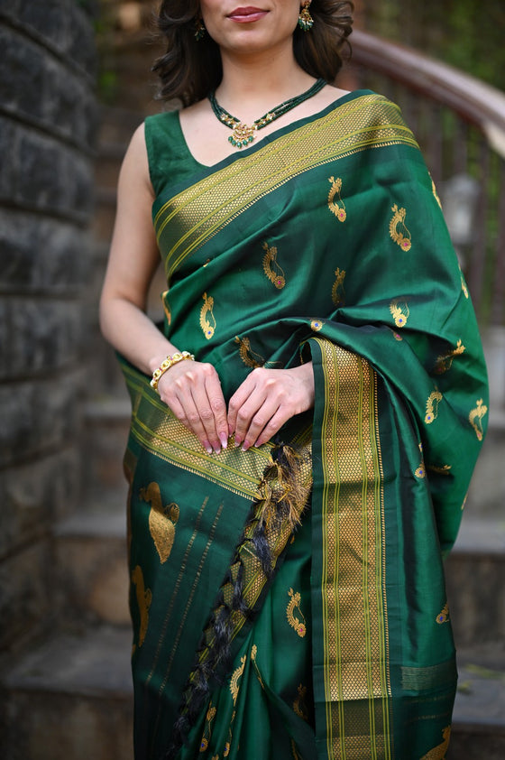 Rang Mahal ~ Handloom Pure Silk Paithani Maharani Paithani in Royal Green with Nath Buttis (With Silk Mark)