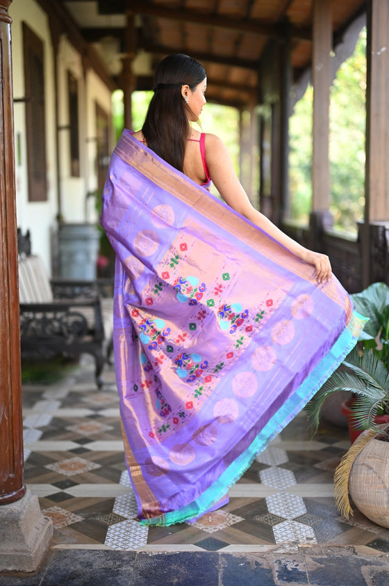 Rang Mahal ~ Handloom Pure Silk Kalanjali Maharani Paithani in Lavender Shade (With Silk Mark)