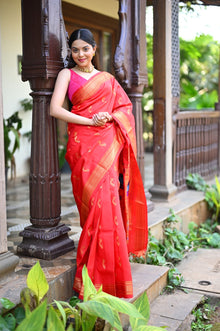  Rang Mahal ~ Handloom Pure Silk Maharani Paithani in Royal Red with Nath Meenawork Buttis (With Silk Mark)