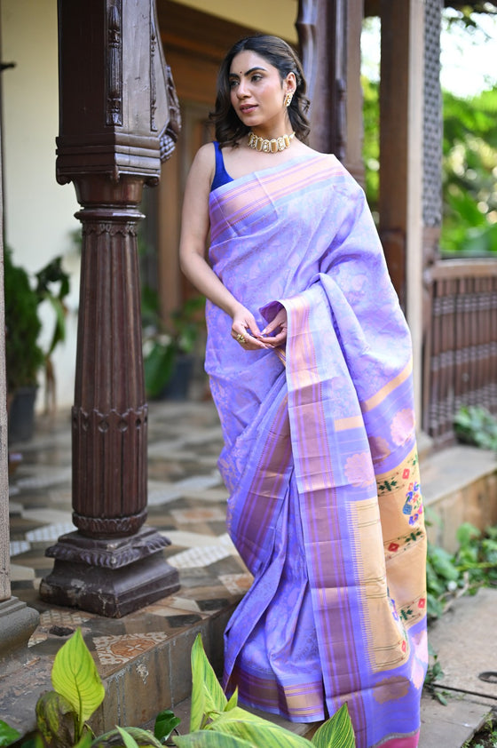 Rang Mahal ~ Handloom Pure Silk Brocade Maharani Paithani in Pretty Lavender Shade (With Silk Mark)