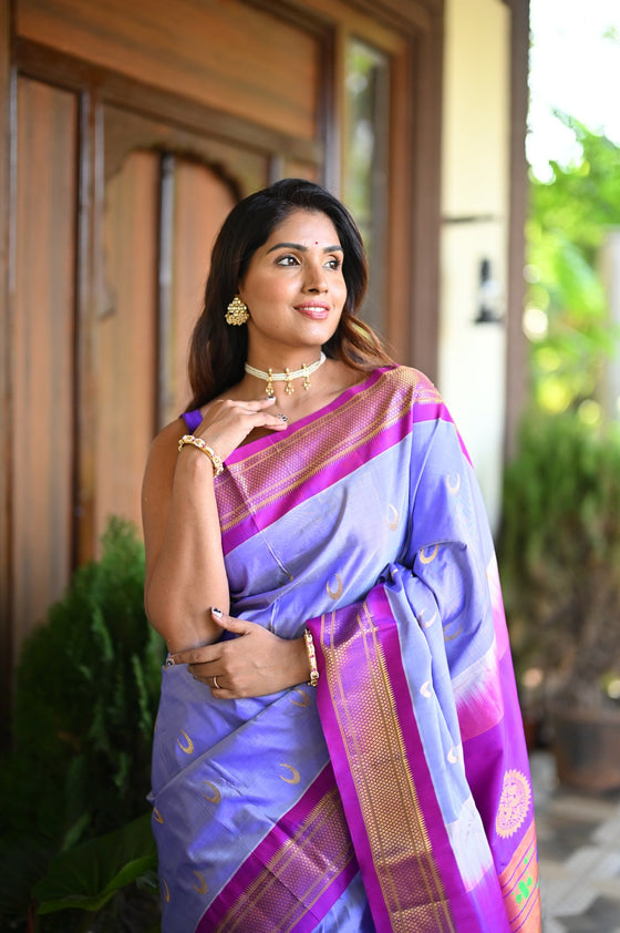 Rang Mahal ~ Handloom Pure Silk Maharani Paithani in Rich and Perfect Lavender high quality silk (With Silk Mark)