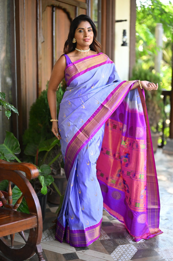 Rang Mahal ~ Handloom Pure Silk Maharani Paithani in Rich and Perfect Lavender high quality silk (With Silk Mark)