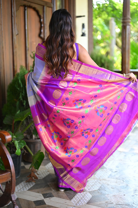 Rang Mahal ~ Handloom Pure Silk Maharani Paithani in Rich and Perfect Lavender high quality silk (With Silk Mark)