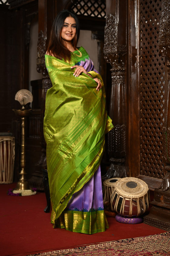 Mahalakshmi ~ Gadwal Pure Silk Handloom Saree in Lilac and Green