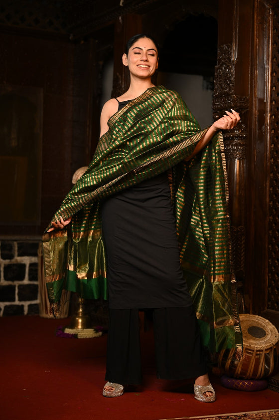 Mahalakshmi ~Handloom Cotton Silk Duppata With Beautiful Print and Designer Tassels ~ Green