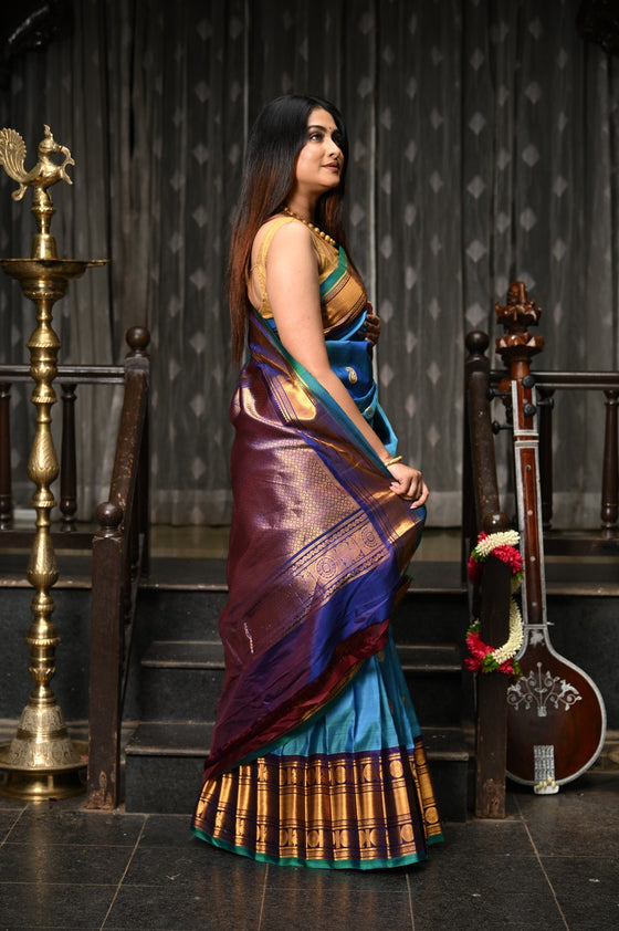 Mahalakshmi ~ Gadwal Pure Silk Handloom Saree in Azure Blue and Cyan Blue