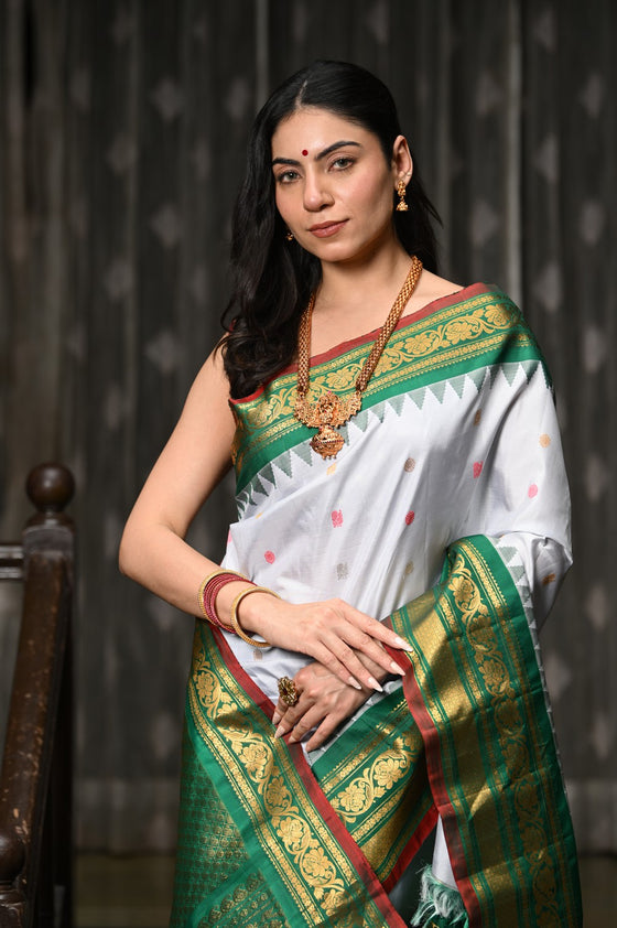 Mahalakshmi ~ Gadwal Pure Silk Handloom Saree in Powder Blue & Royal Green