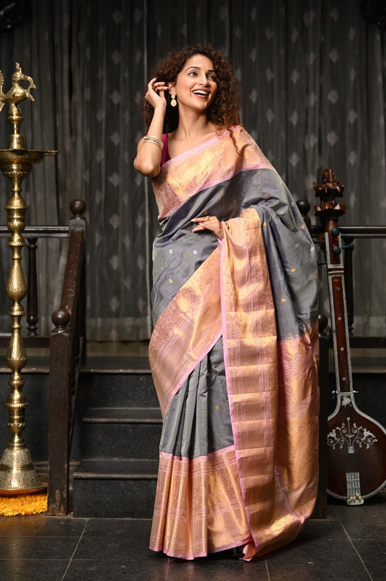 Mahalakshmi ~ Gadwal Pure Silk Handloom Saree in Grey and Powder Pink
