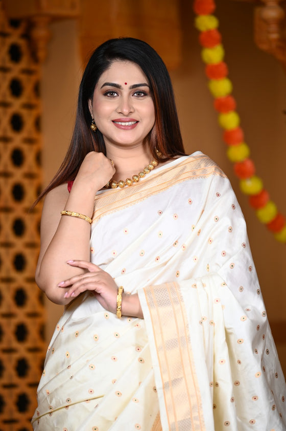 Durva Premium~ Handloom Pure Silk Maharani Paithani with Meena Work Buttis in White