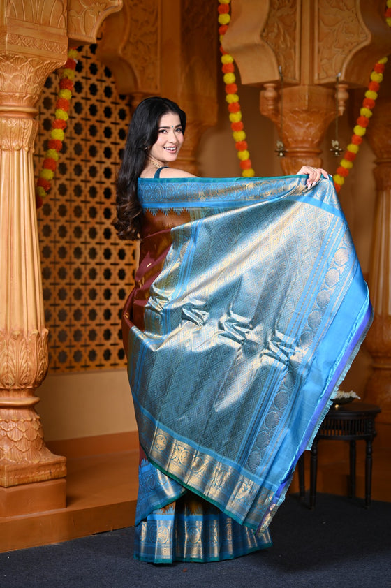 Durva Premium ~ Gadwal Pure Silk Handloom Saree in Olive Gold and Powder Blue