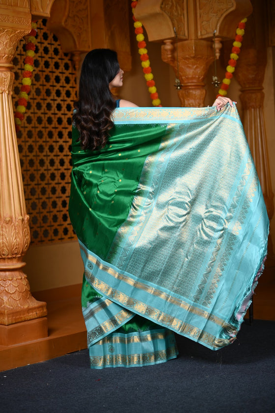 Durva Premium ~ Gadwal Pure Silk Handloom Saree in Royal Green and Sky Blue