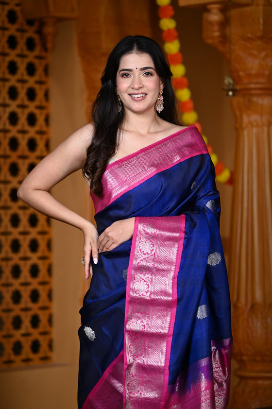 Durva Premium ~ Gadwal Pure Silk Handloom Saree in Royal Blue and Pink