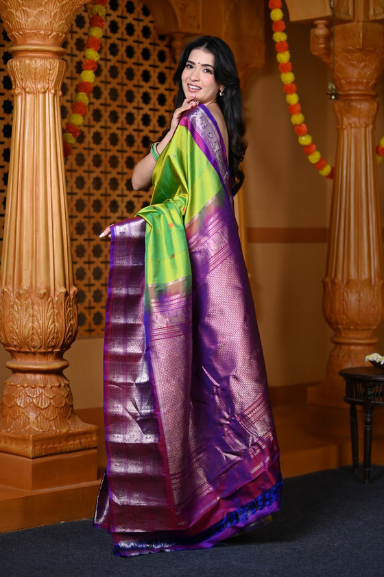 Durva Premium ~ Gadwal Pure Silk Handloom Saree in Leaf Green and Purple