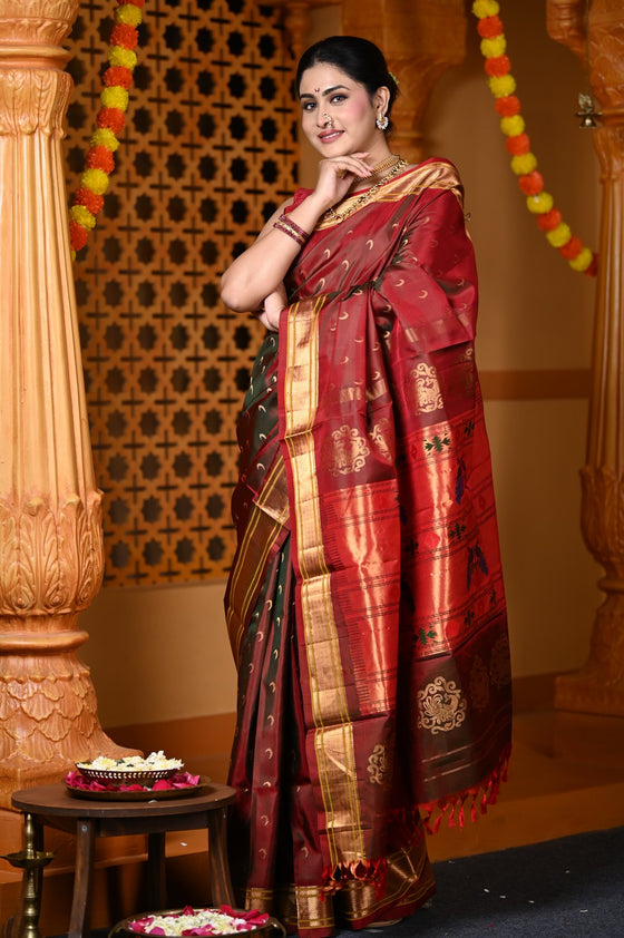 Chandrakor Durva Premium~ Handloom Pure Silk Paithani with Maharani Pallu in Dual Tone Red Green
