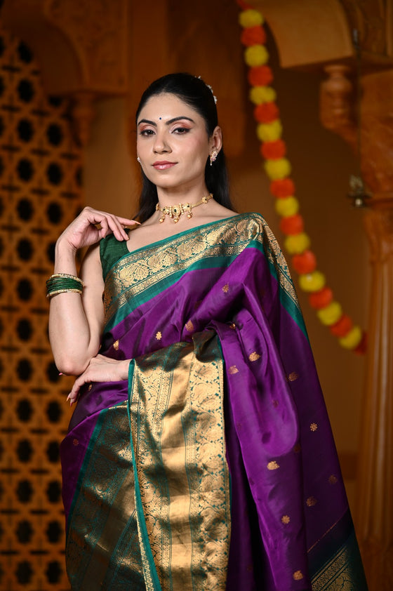 Durva Premium ~ Gadwal Pure Silk Handloom Saree in Violet and Royal Green