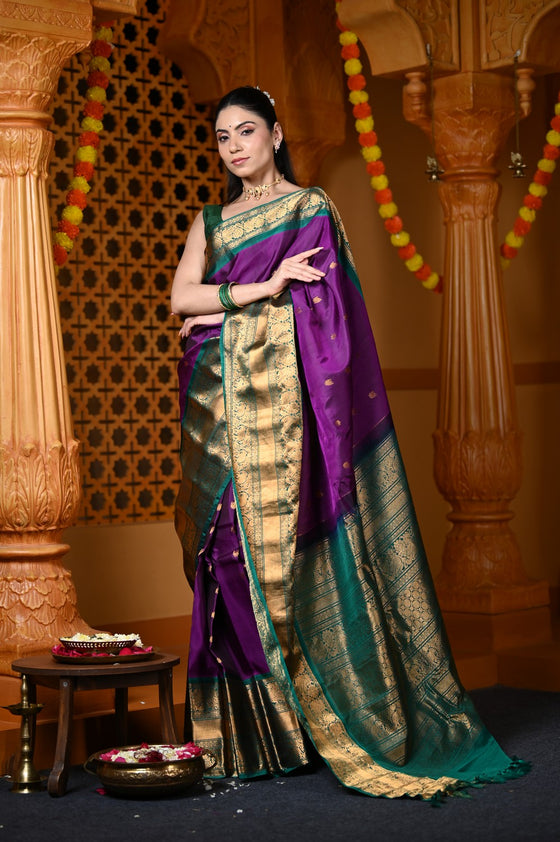 Durva Premium ~ Gadwal Pure Silk Handloom Saree in Violet and Royal Green