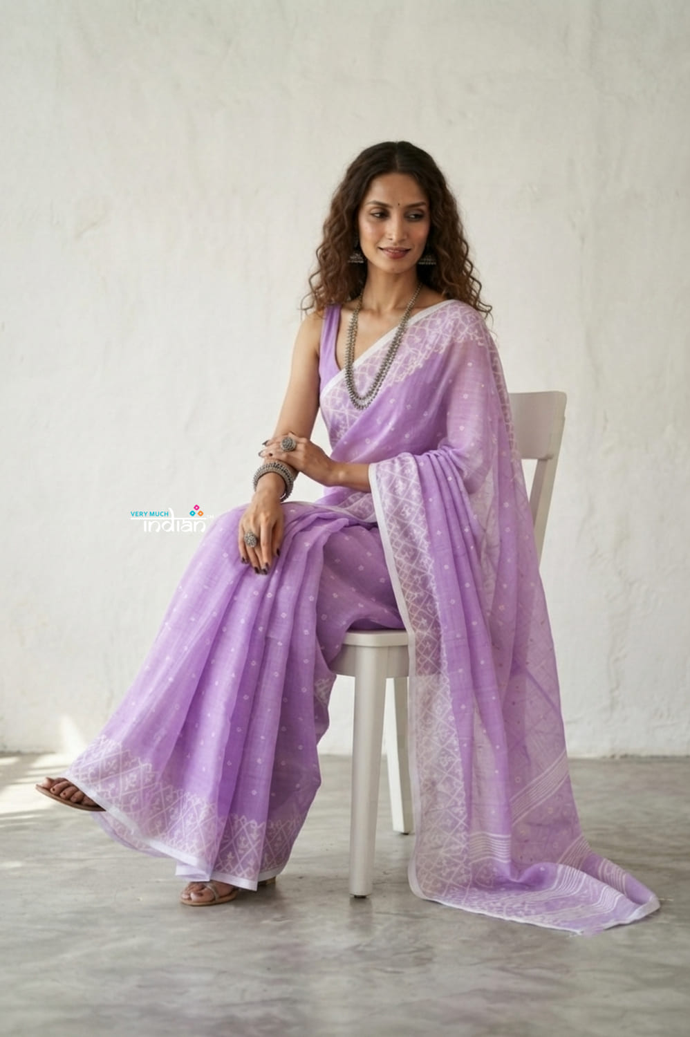 Latika ~ Pure Handwoven Jamdani Mul Cotton Saree in Lavender