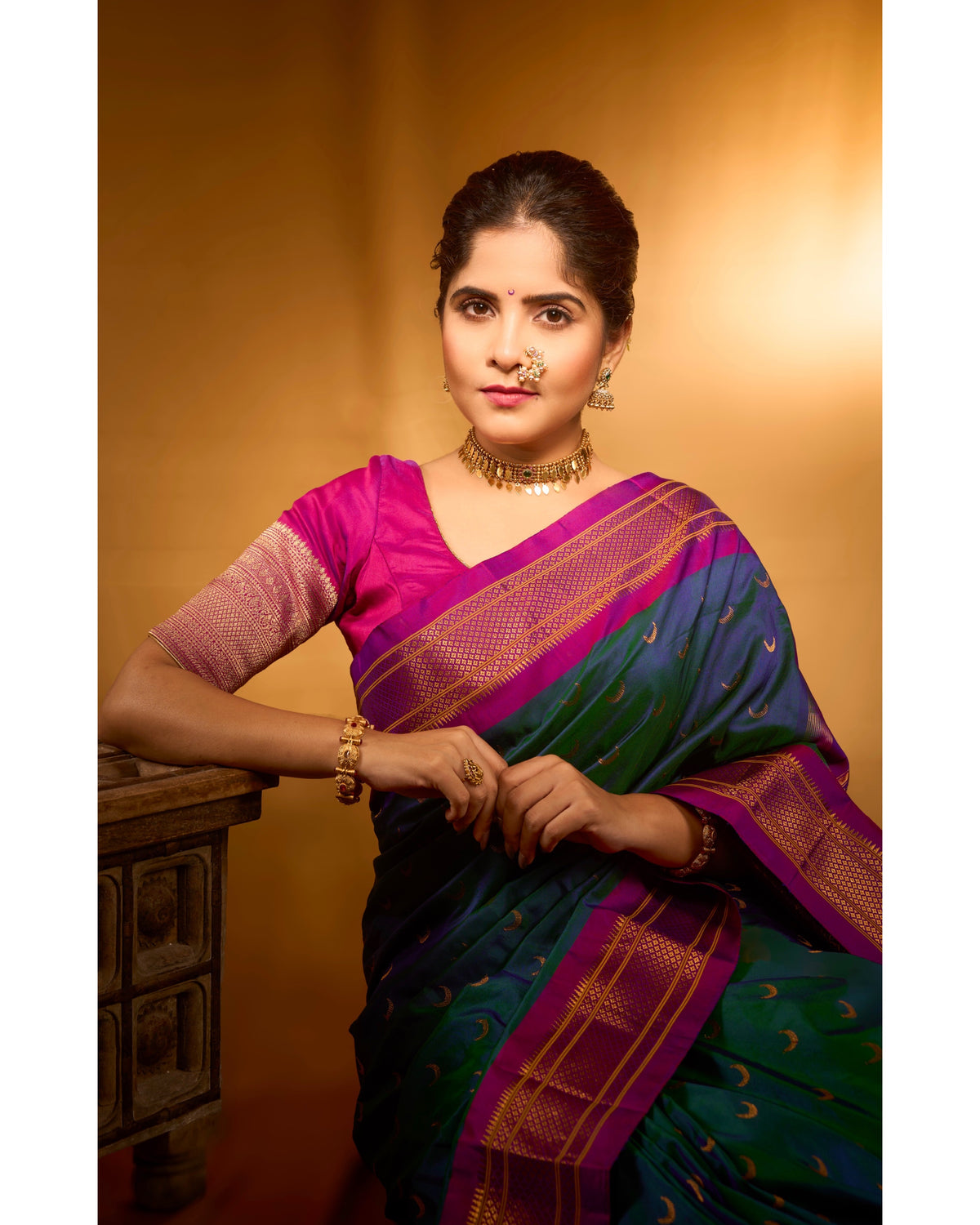 Chandrakor ~ Handloom Pure Silk Maharani Paithani with Majestic Maharani Pallu in Peacock Blue(Shipping in 25 days)