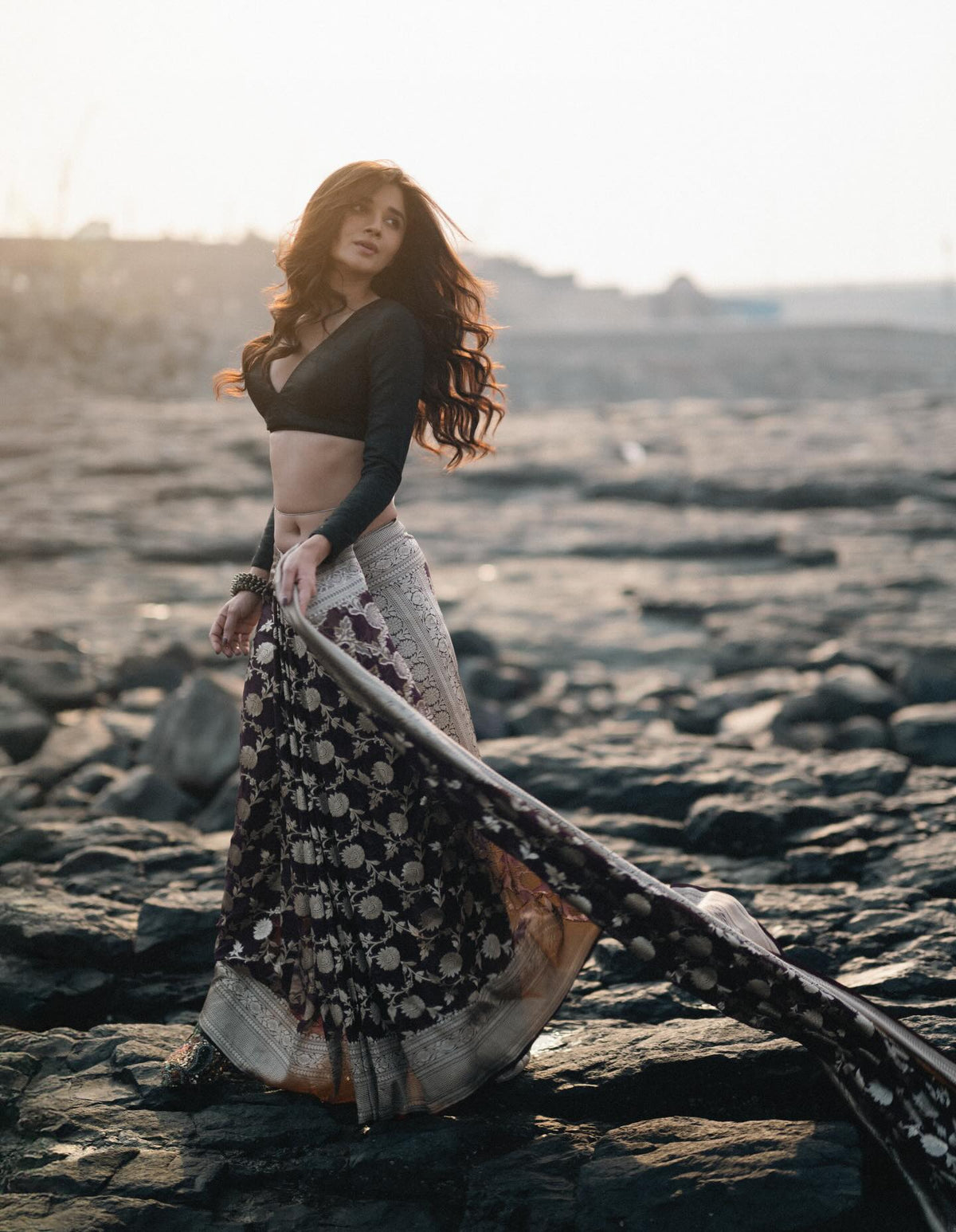 Suhaani Exclusive ~ Handloom Khaddi Georgette Saree With All Over Floral Jaal~ Classy Brown