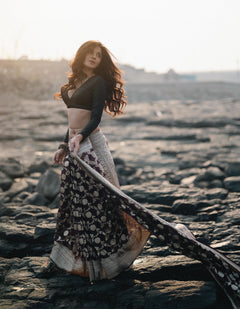 Suhaani Exclusive ~ Handloom Khaddi Georgette Saree With All Over Floral Jaal~ Classy Brown