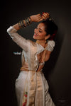 Ankita Lokhande's Choice ~ Authentic Pure Silk Handloom Nauvari Paithani Saree with Peacock Lotus Pallu in White (Available in Multicolor Peacock) - verymuchindian.com