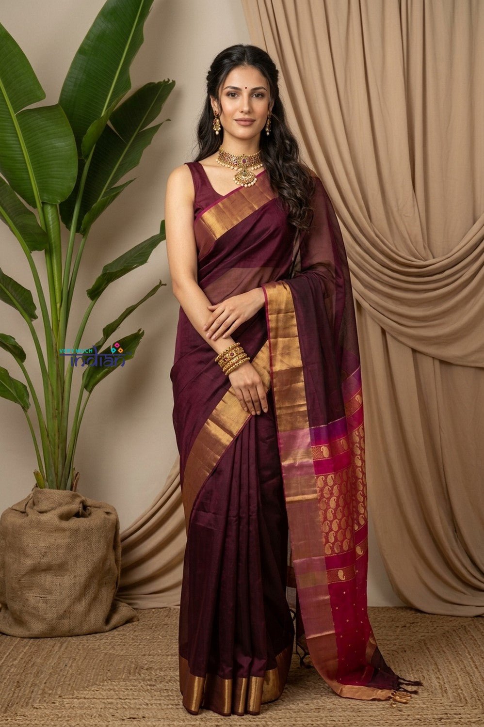 Chandani Chanderi ~ Handloom Chanderi Silk Saree with Motifs in Bestselling Brown - verymuchindian.com