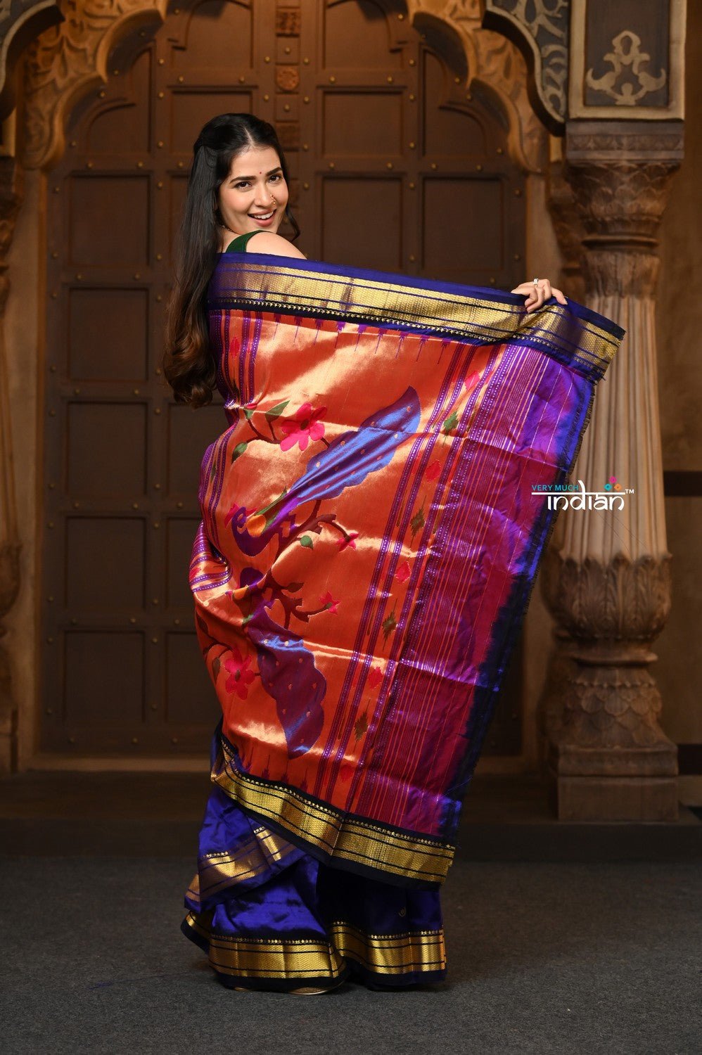 Chandrakor: Handloom Pure Silk Paithani Saree with Traditional Peacock Pallu ~ Royal Blue - verymuchindian.com