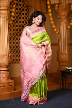 Durva Premium ~ Gadwal Pure Silk Handloom Saree in Lemon Green and Pink - verymuchindian.com