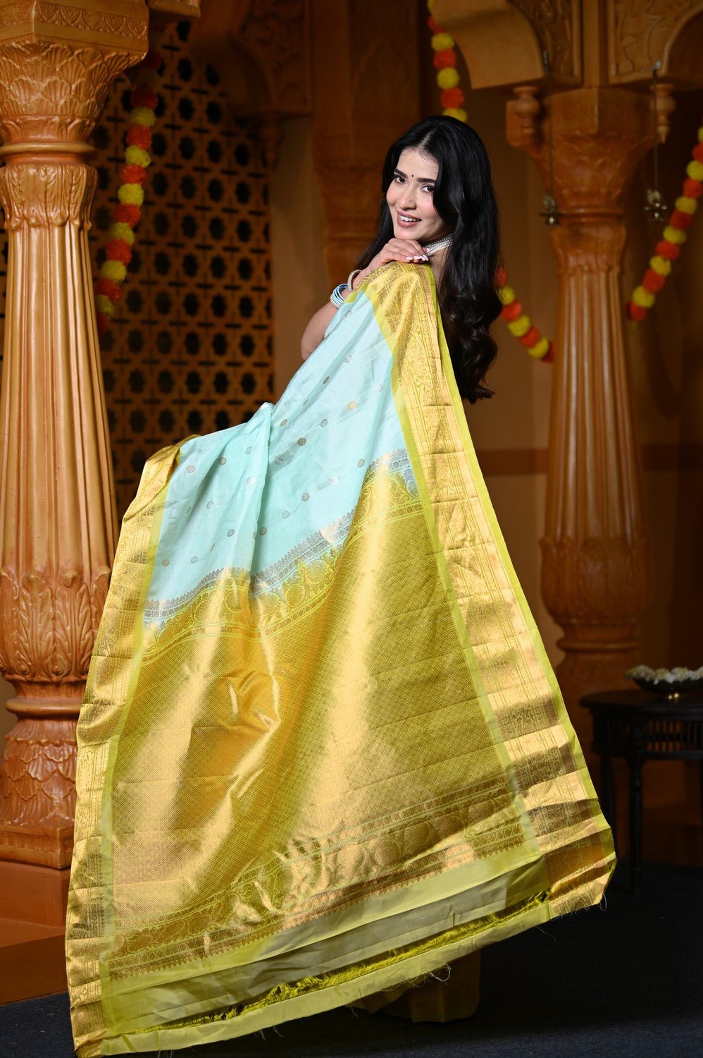 Durva Premium ~ Gadwal Pure Silk Handloom Saree in Sea Green and Yellow - verymuchindian.com