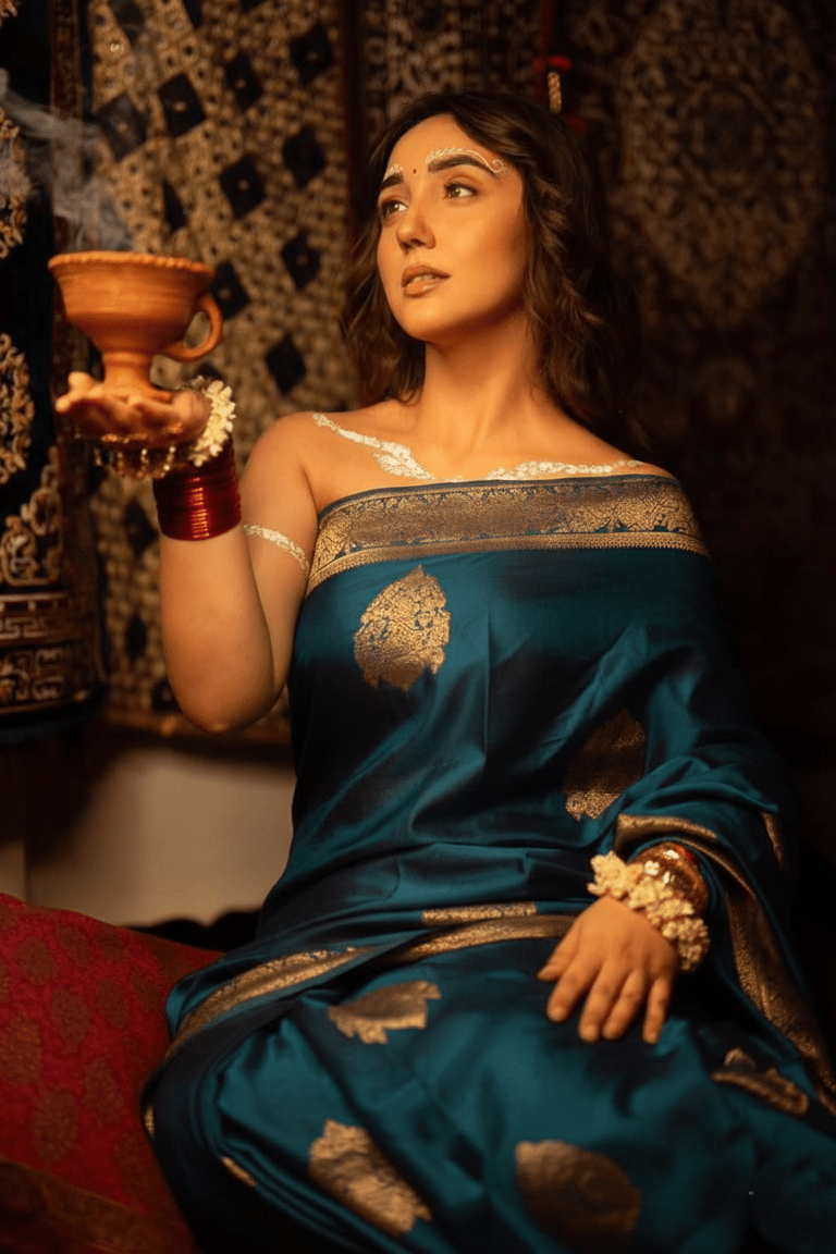 Durva Premium~ Viscose Satin Hand-dyed Rangkaath Saree in Teal Blue - verymuchindian.com