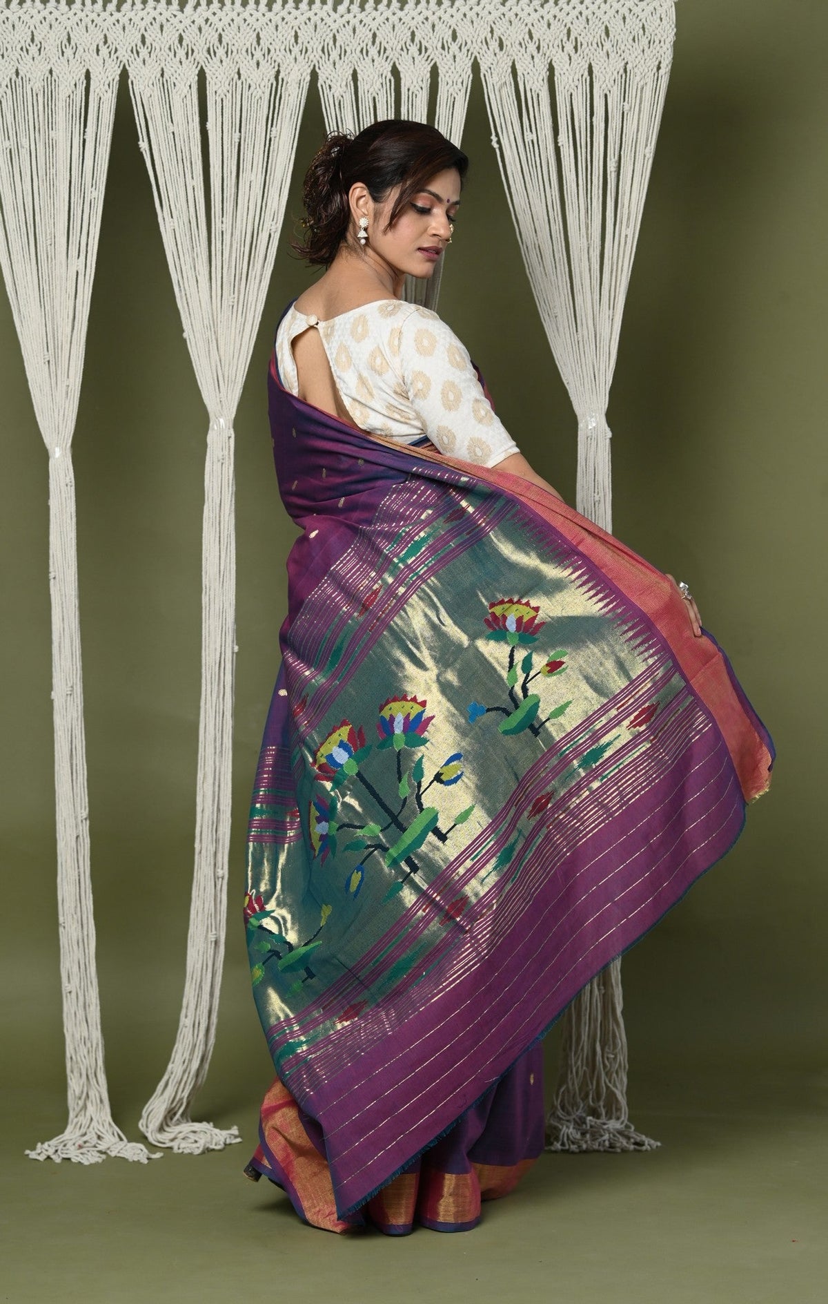 EXCLUSIVE! Handloom Pure Cotton Paithani With Lotus Pallu~ Dark Violet - verymuchindian.com