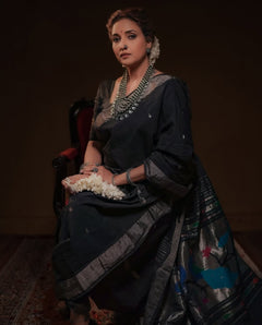 EXCLUSIVE! Silver Zari Handloom Pure Cotton Paithani with Peacock Pallu in Black - verymuchindian.com