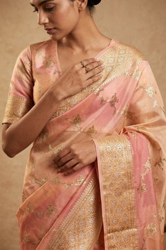 Ganga Ghat ~ Banarasi Pure Raw Silk Saree with Ornate Gold Zari Border and Floral Weave Detail In Dual - Tone Blush Pink and Peach - verymuchindian.com