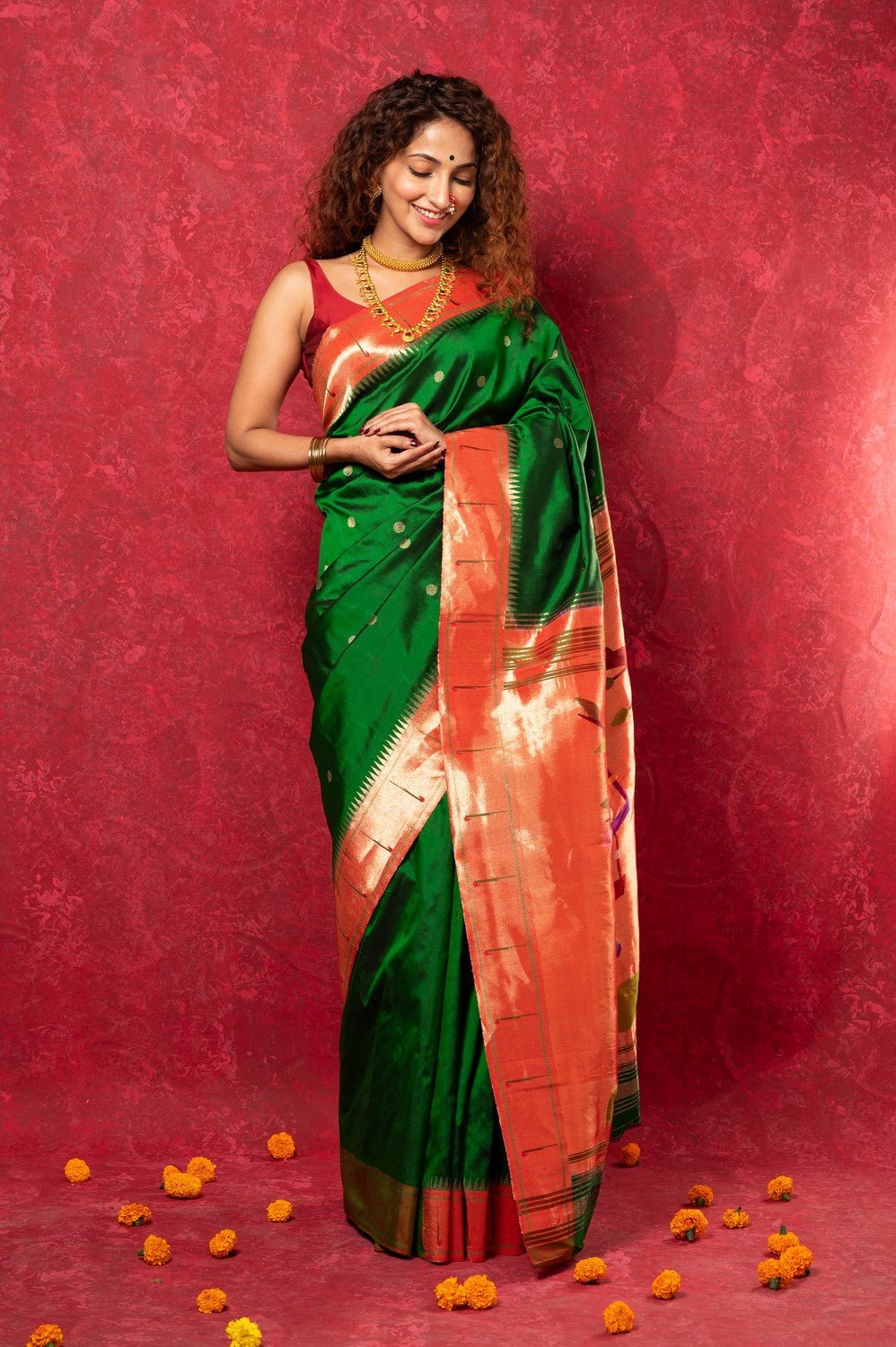 Handloom Pure Silk Muniya Border Paithani Saree with Traditional Radha Krishna Pallu ~ Royal Green - verymuchindian.com