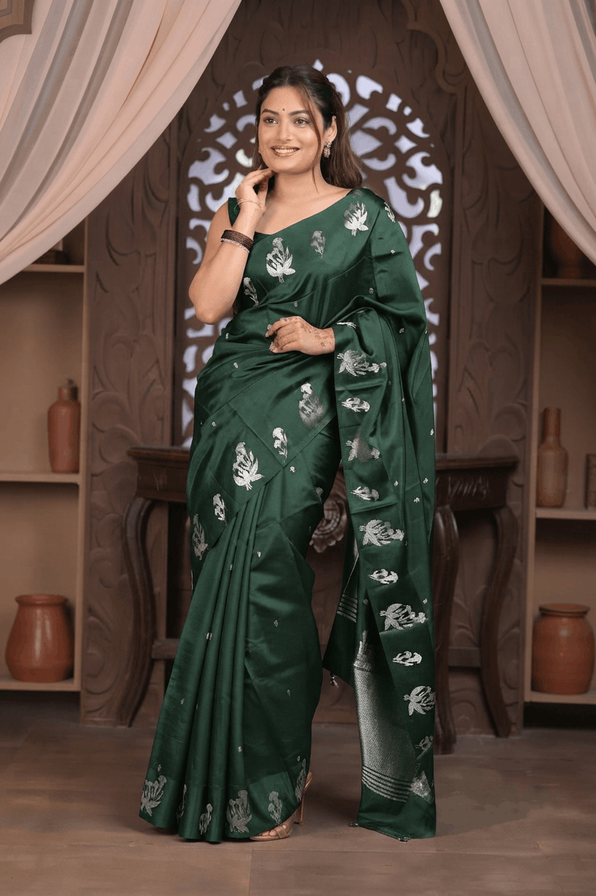 Kashi ~ Handloom Banarasi Pure Katan Silk Saree in Emerald Green (Silk Mark Certified) - verymuchindian.com