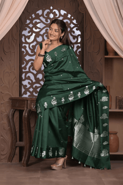 Kashi ~ Handloom Banarasi Pure Katan Silk Saree in Emerald Green (Silk Mark Certified) - verymuchindian.com