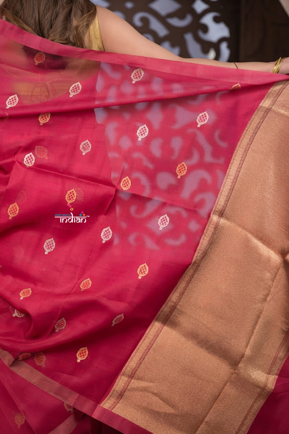 Kashi ~ Handloom Pure Silk High Quality Kora Saree in Rani Pink with Buttis (Silk Mark Certified) - verymuchindian.com