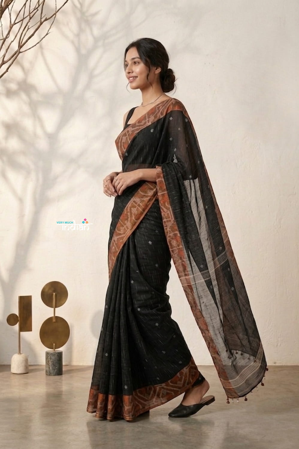 Latika ~ Pure Handwoven Jamdani Mul Cotton Saree in Black With Tissue Border - verymuchindian.com
