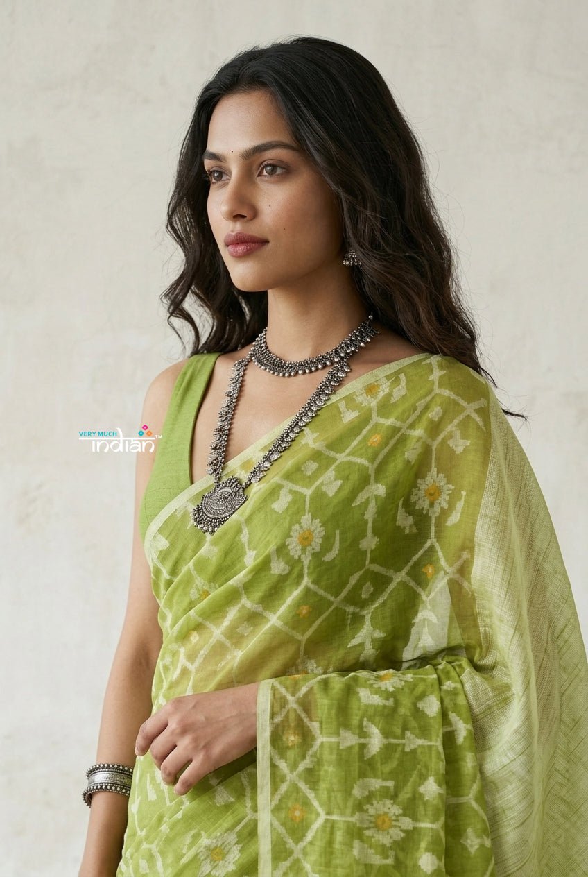 Latika ~ Pure Handwoven Jamdani Mul Cotton Saree in Light Green - verymuchindian.com