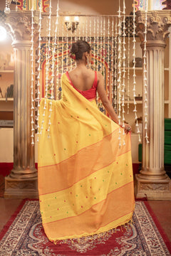 Mastaani ~ Pure Mul Jamdhani Cotton Handloom Saree with Beautiful Heart Weaves ~ Yellow - verymuchindian.com
