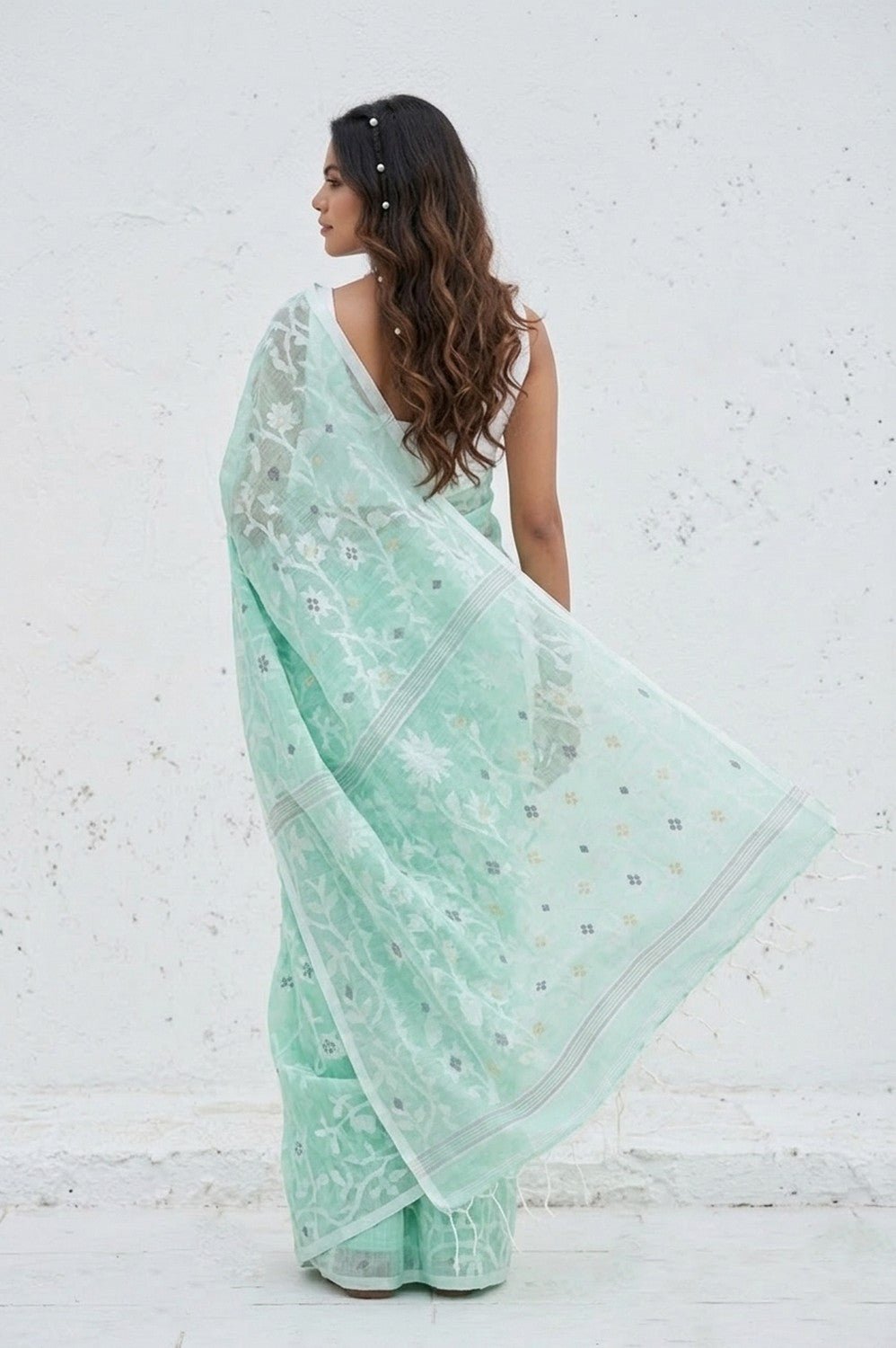 Mulmuli ~ Pure Handwoven Jamdani Mul Cotton Saree in Sea Green Blue - verymuchindian.com