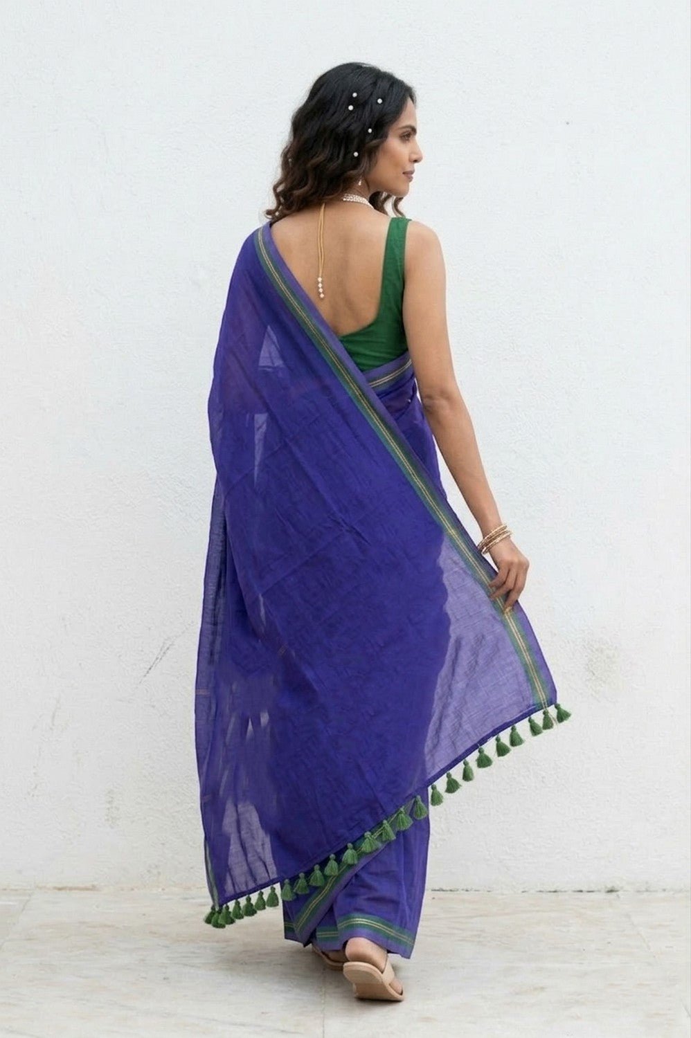 Mulmuli ~ Pure Handwoven Mul Cotton Saree in Marine Blue - verymuchindian.com