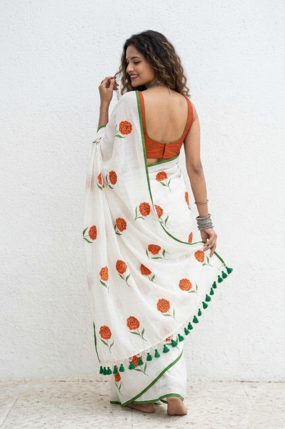 Mulmuli ~ Pure Handwoven Mul Cotton Saree with Handpainted in White - verymuchindian.com