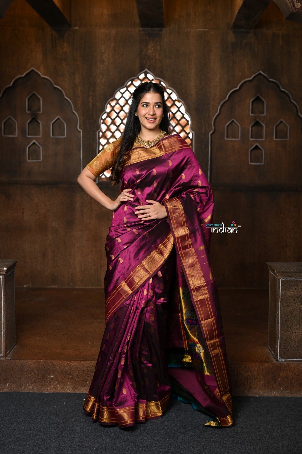 Parampara ~ Handloom Pure Silk Maharani Paithani with Majestic Maharani Pallu in Wine - verymuchindian.com